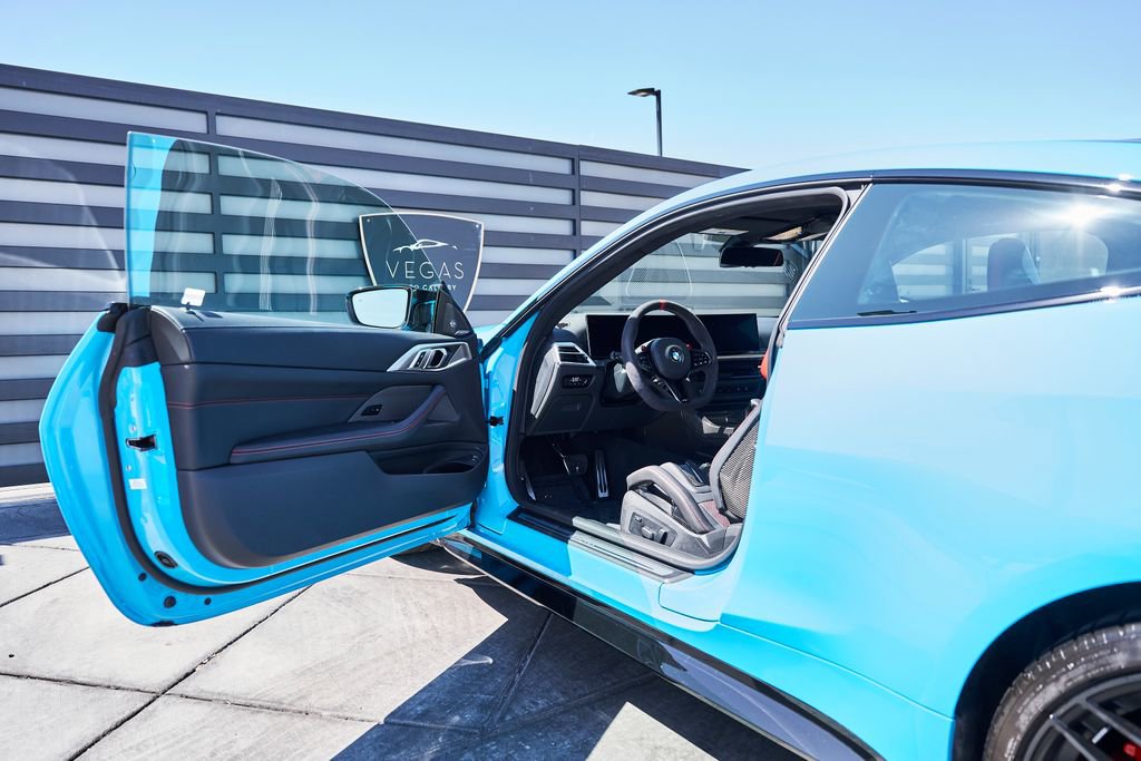 Used 2025 BMW M4 CS image 34