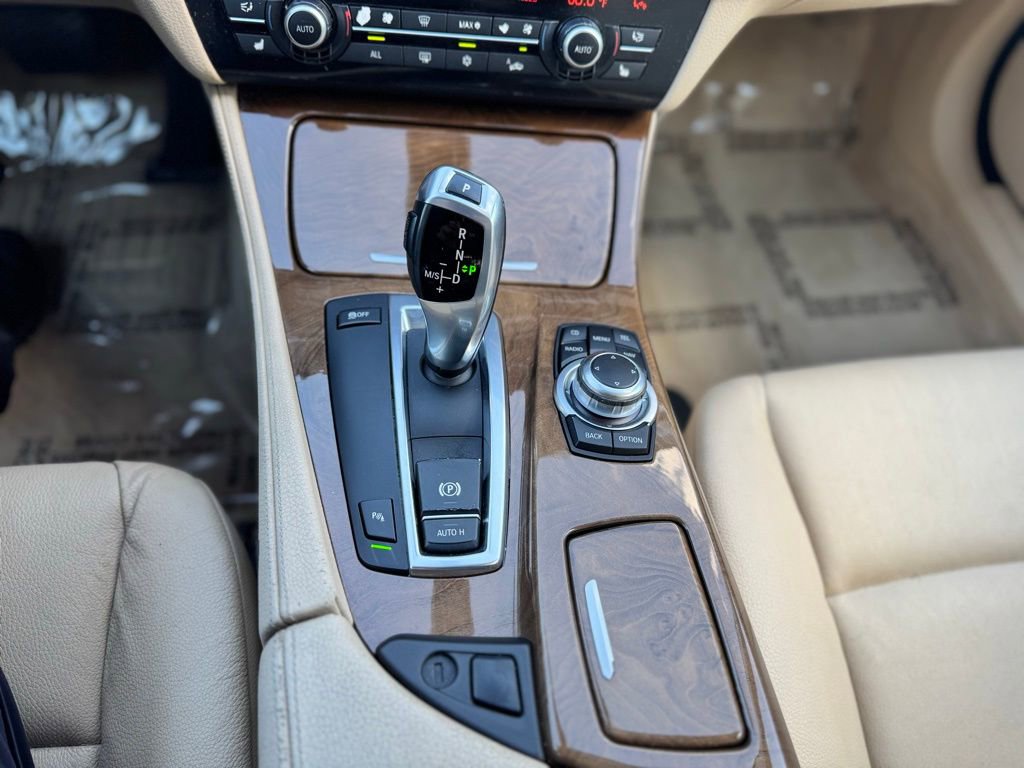 Used 2011 BMW 535i Sedan image 26