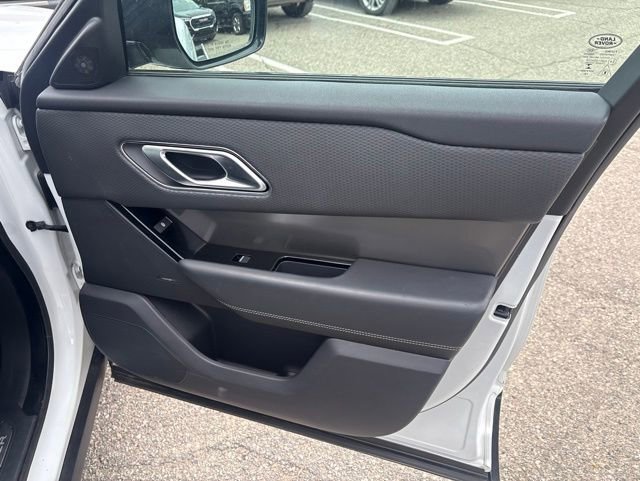 Used 2020 Land Rover Range Rover Velar S AWD/4WD image 16