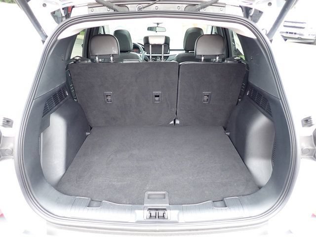 New 2025 Ford Escape SE w/ Class II Trailer Tow Package FWD image 5