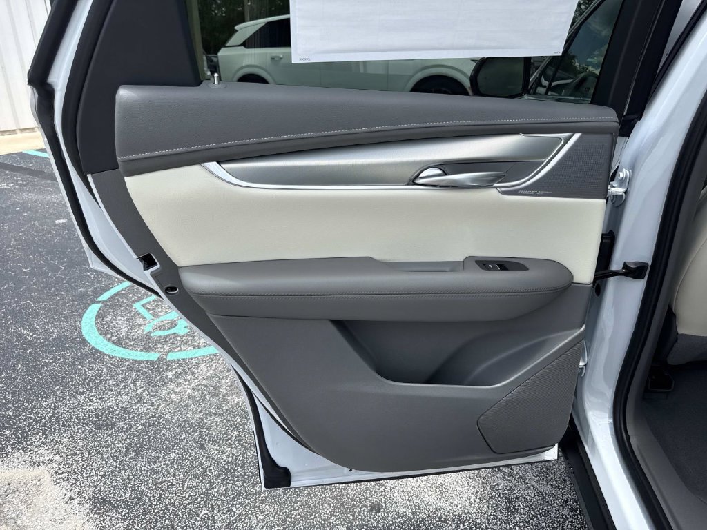 New 2026 Cadillac XT5 Premium Luxury w/ LPO, ONYX Package FWD image 13