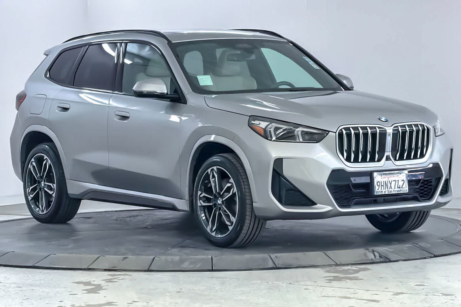 Used 2023 BMW X1 xDrive28i w/ Premium Package AWD/4WD image 9