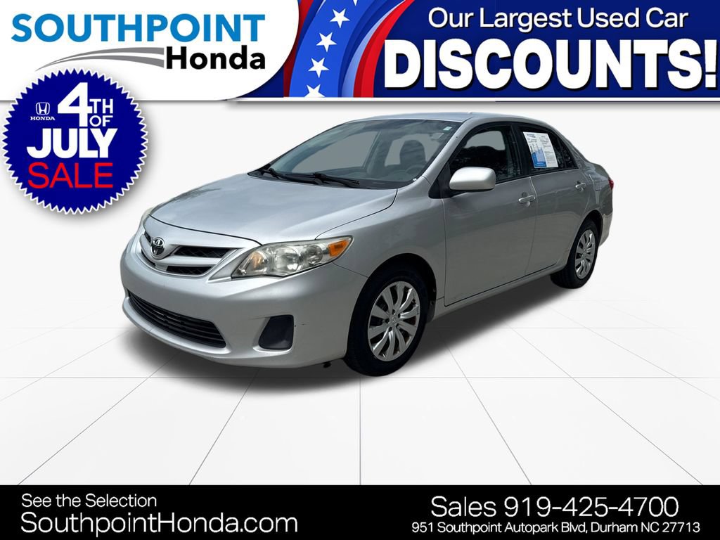 Used 2012 Toyota Corolla LE FWD image 3