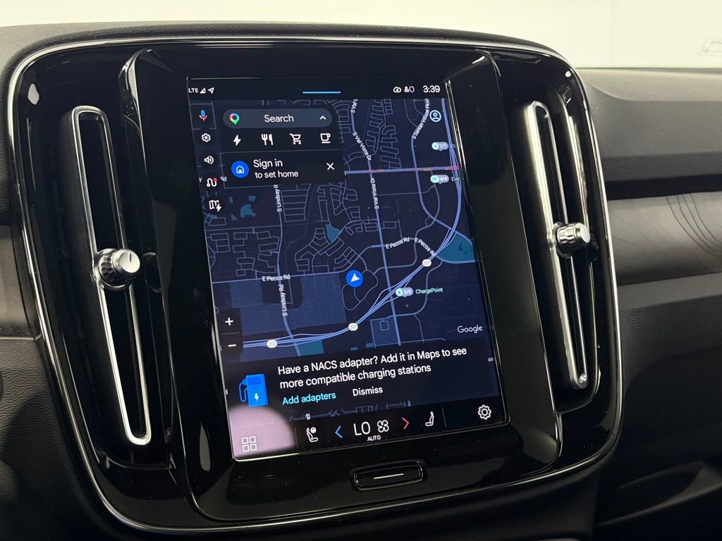 Used 2023 Volvo C40 P8 Recharge Ultimate w/ Protection Package Premier image 18