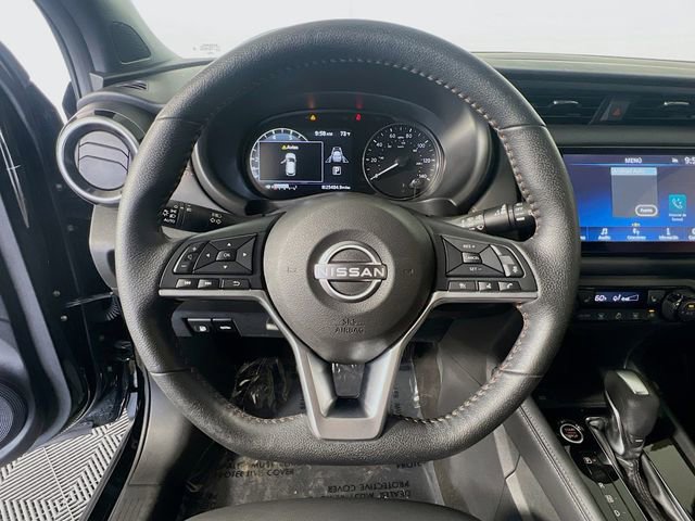 Used 2023 Nissan Kicks SR w/ SR Premium Package image 16