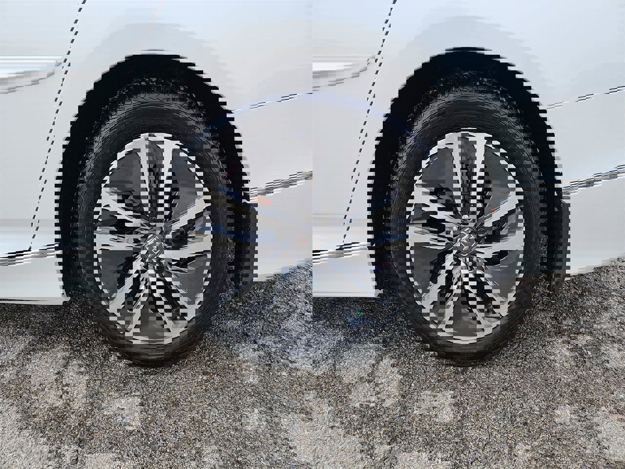 Used 2022 Honda Accord EX-L image 32