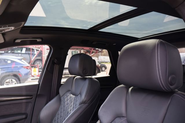 Used 2024 Audi SQ5 Prestige image 6