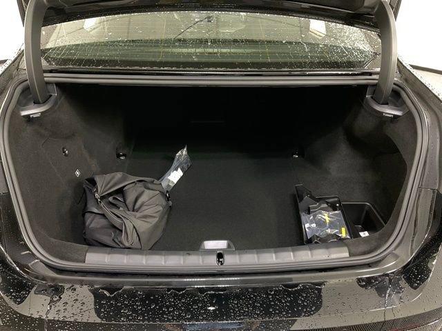 Used 2024 BMW i7 eDrive50 image 42