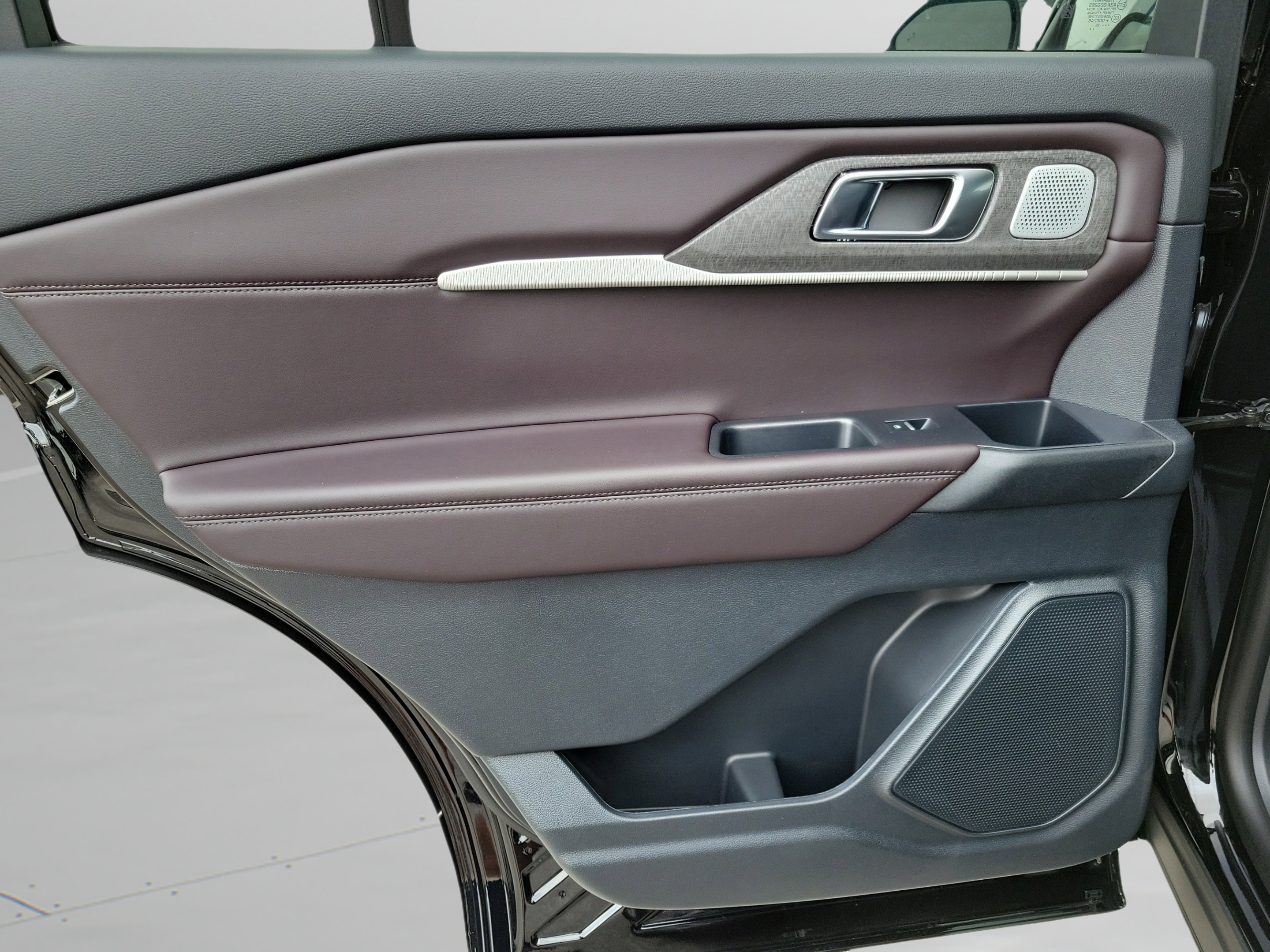 New 2026 Ford Explorer Platinum RWD image 10