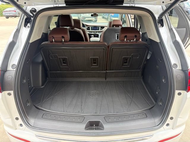 Used 2020 Buick Enclave Avenir FWD image 32