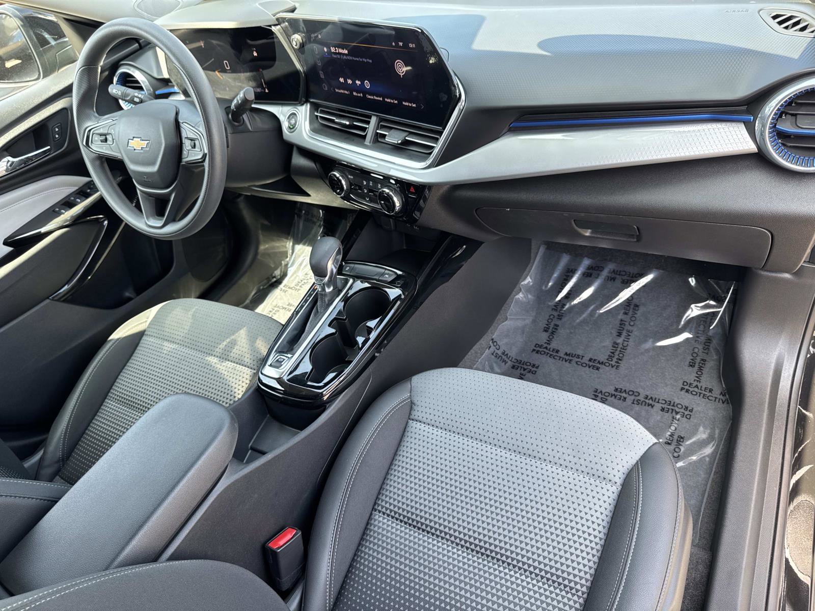 Used 2024 Chevrolet Trax LT image 23