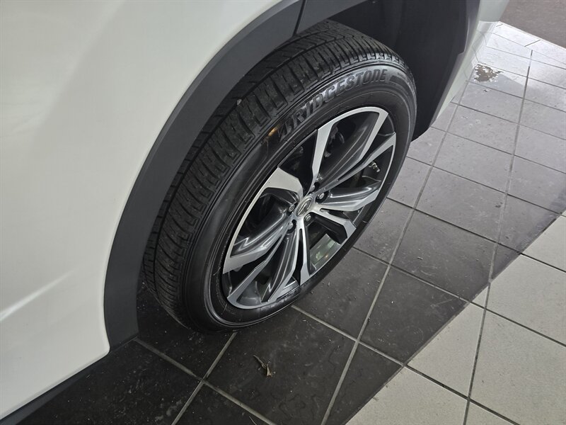 Used 2017 Lexus RX 350 AWD w/ Premium Package image 38