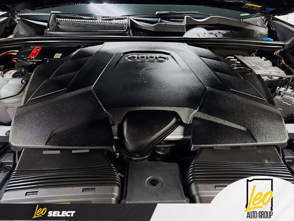 Used 2023 Audi Q8 Premium Plus image 32