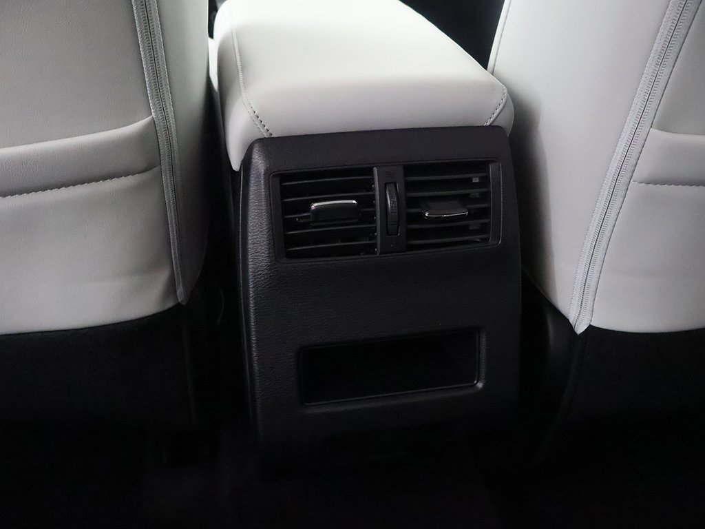 New 2026 Mitsubishi Outlander SE image 51