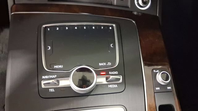 Used 2019 Audi Q5 2.0T Premium Plus w/ Premium Plus Package AWD/4WD image 32