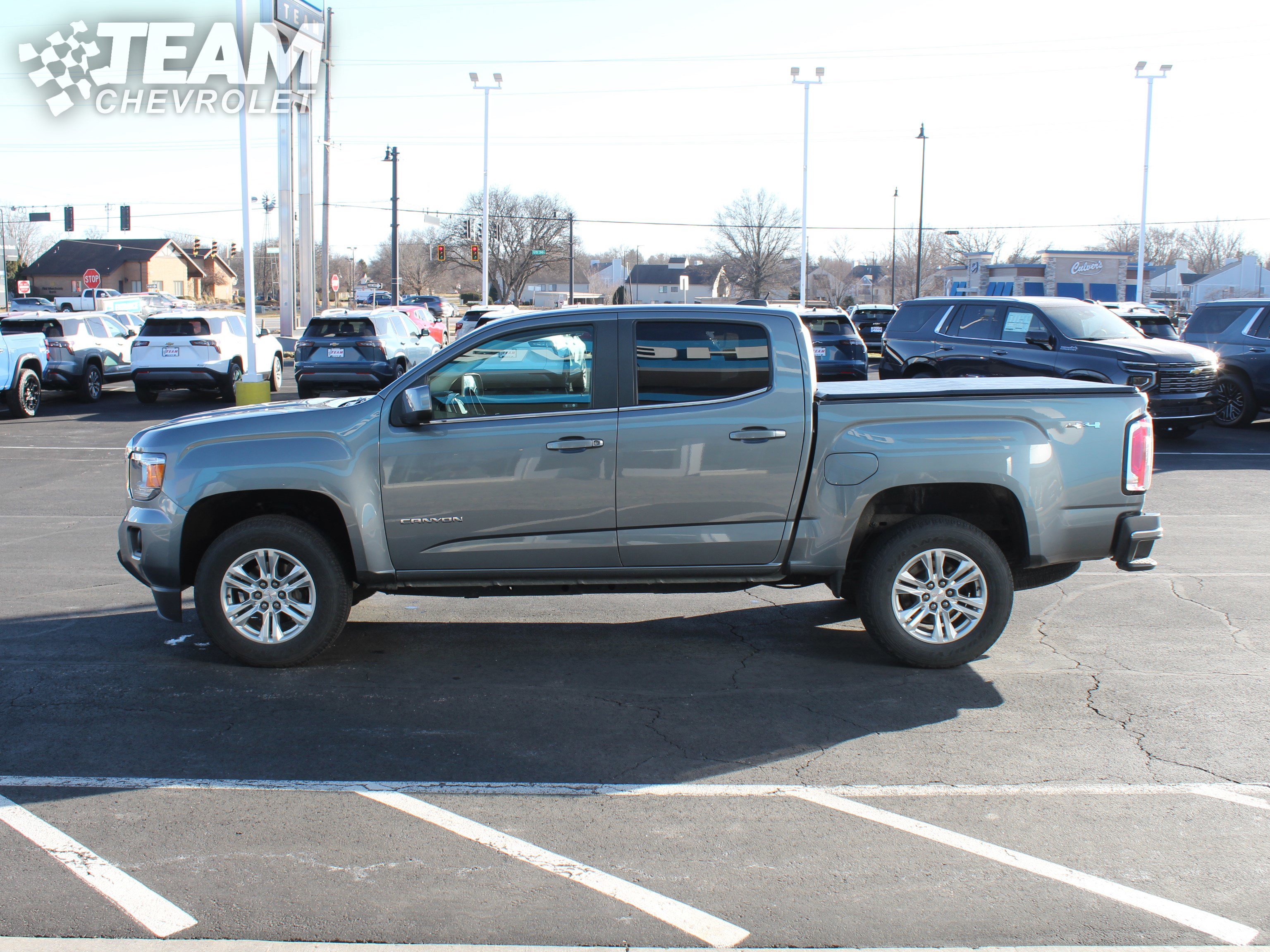 Used 2019 GMC Canyon SLE w/ SLE Convenience Package image 7
