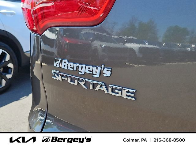 Used 2011 Kia Sportage LX FWD image 32