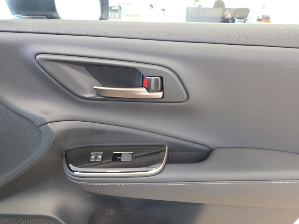 New 2026 Toyota Crown Platinum image 19