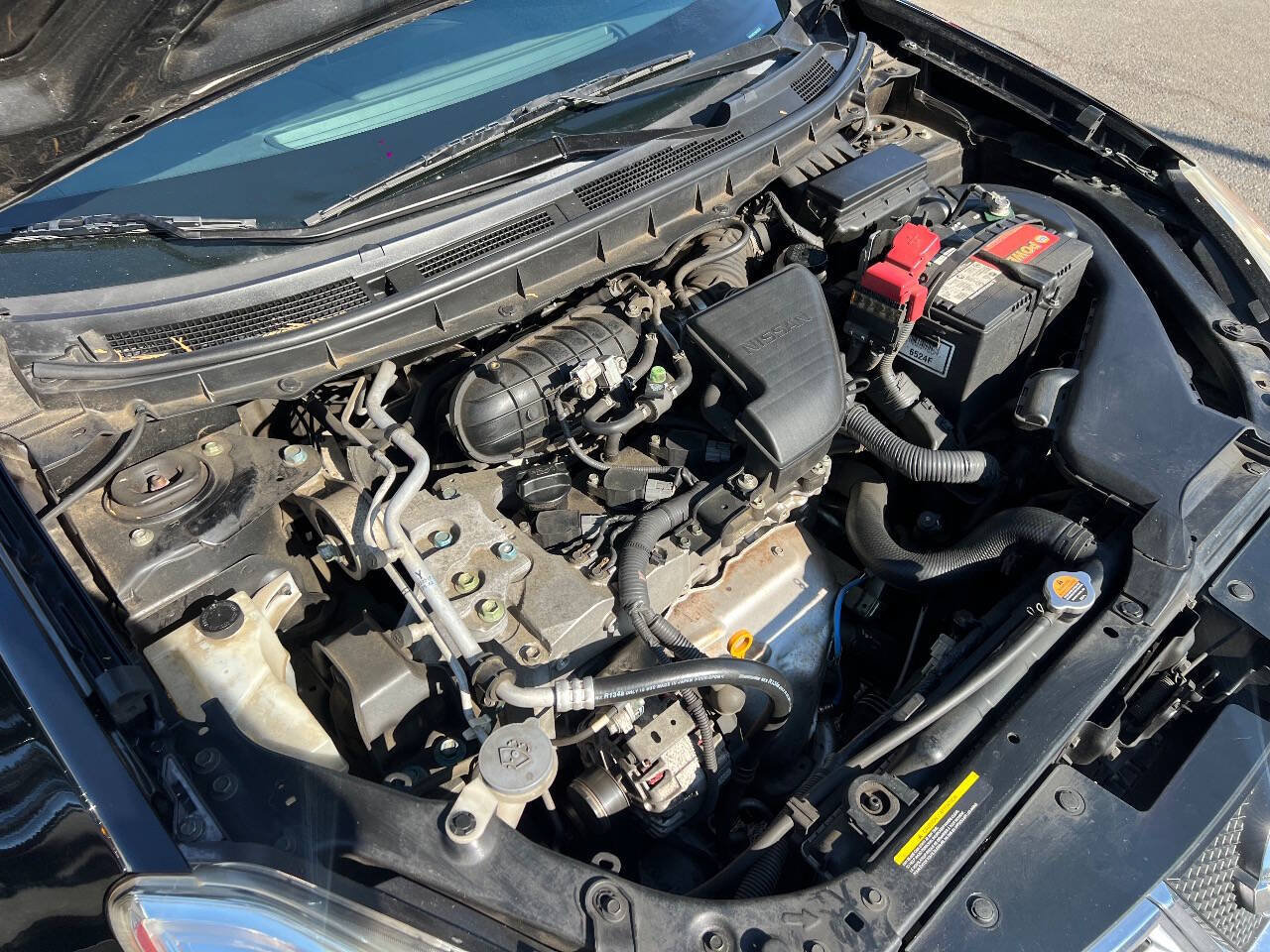 Used 2012 Nissan Rogue S FWD image 18