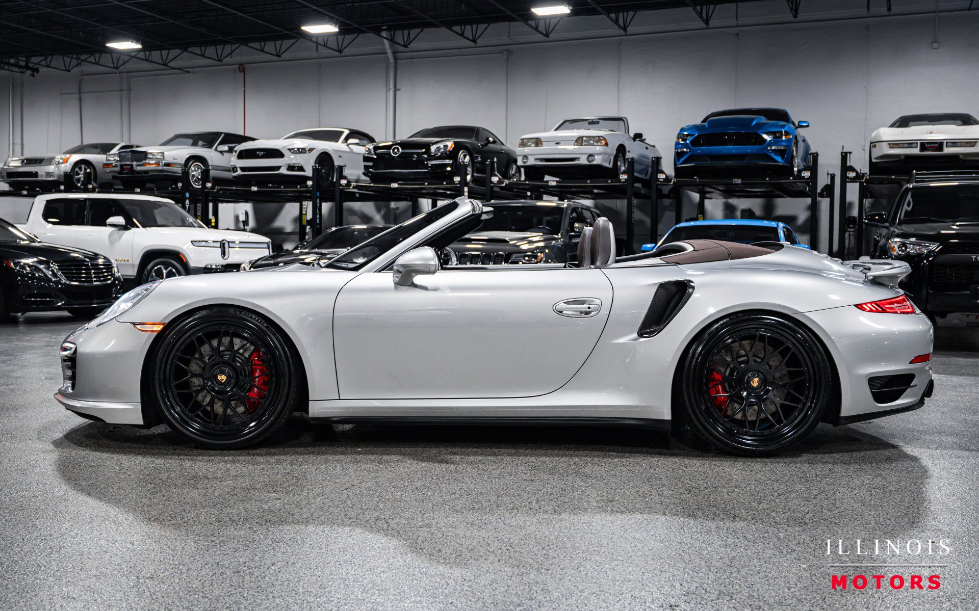 Used 2014 Porsche 911 Turbo image 2