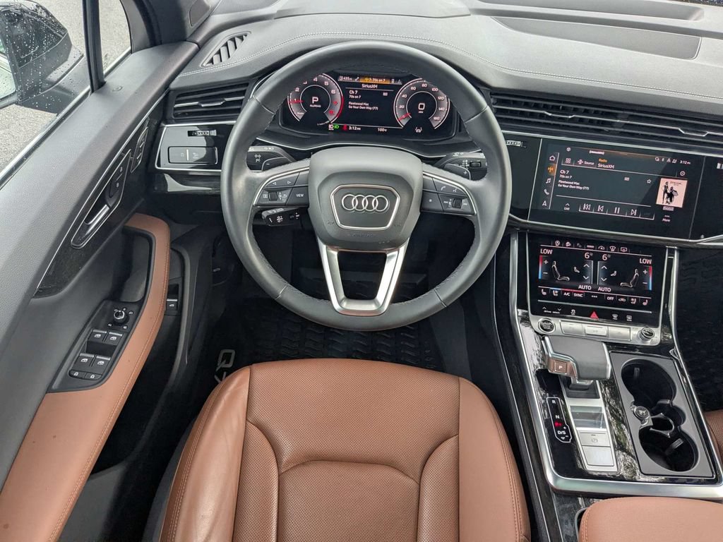 Used 2023 Audi Q7 3.0T Prestige AWD/4WD image 23