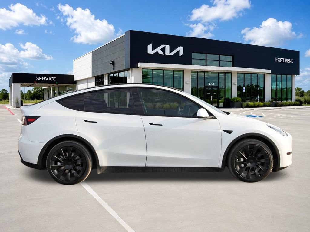 Used 2020 Tesla Model Y Long Range AWD/4WD image 4