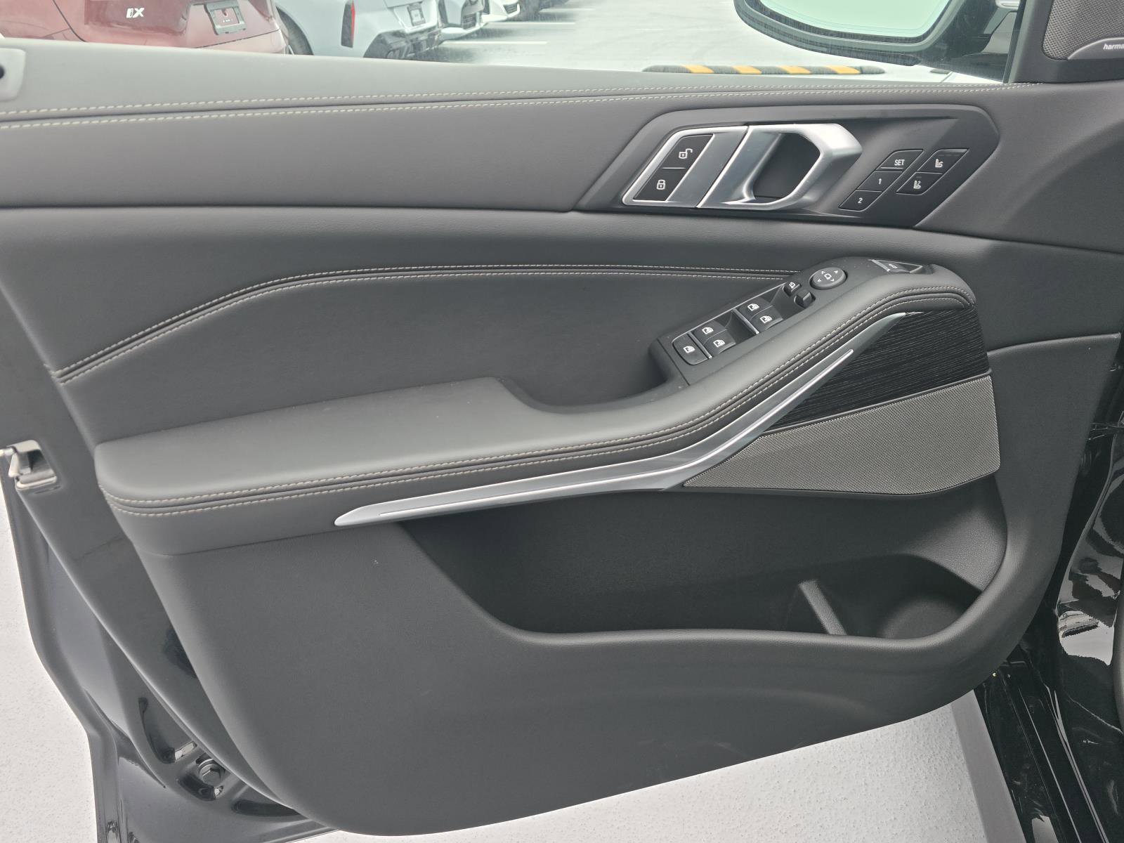 New 2026 BMW X5 xDrive40i w/ M Sport Package image 14