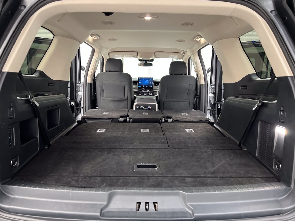 Used 2024 Ford Expedition XLT RWD image 47
