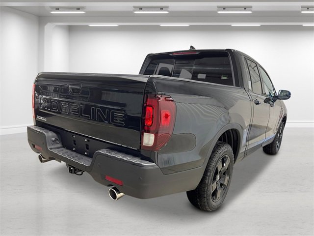New 2026 Honda Ridgeline Black Edition image 3
