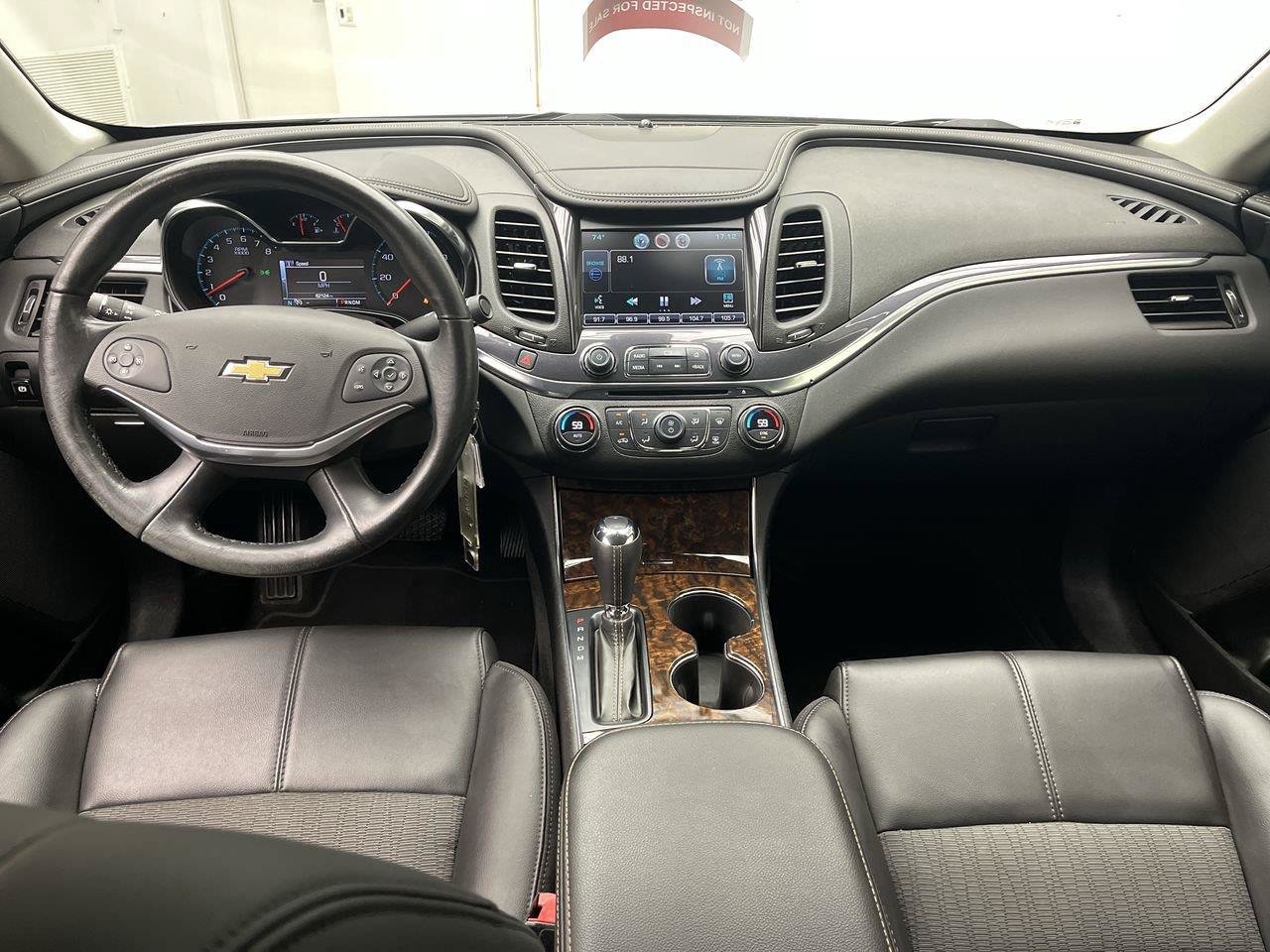 Used 2015 Chevrolet Impala LT w/ Convenience Package FWD image 13