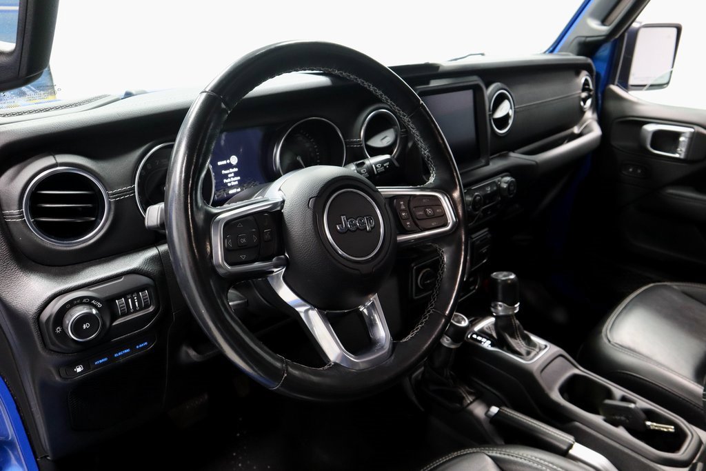 Used 2021 Jeep Wrangler Unlimited Sahara w/ Dual Top Group image 26