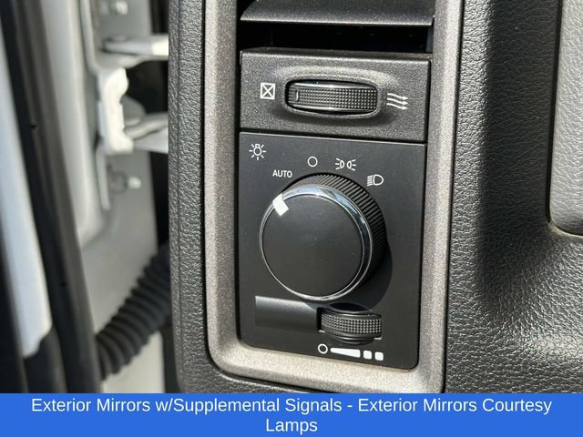 Used 2018 RAM 5500 Tradesman w/ Power & Remote Entry Group AWD/4WD image 12
