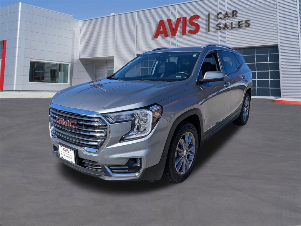 Used 2024 GMC Terrain SLT