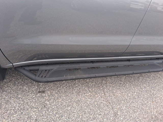 New 2026 Chevrolet Silverado 1500 Custom Trail Boss w/ Dark Appearance Package image 3