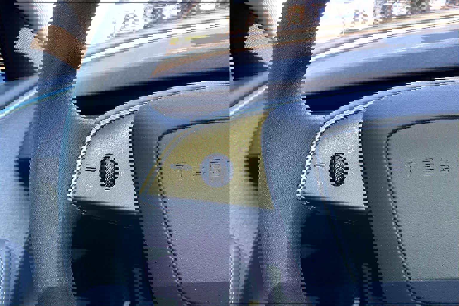 Used 2025 Tesla Model 3 Long Range image 24