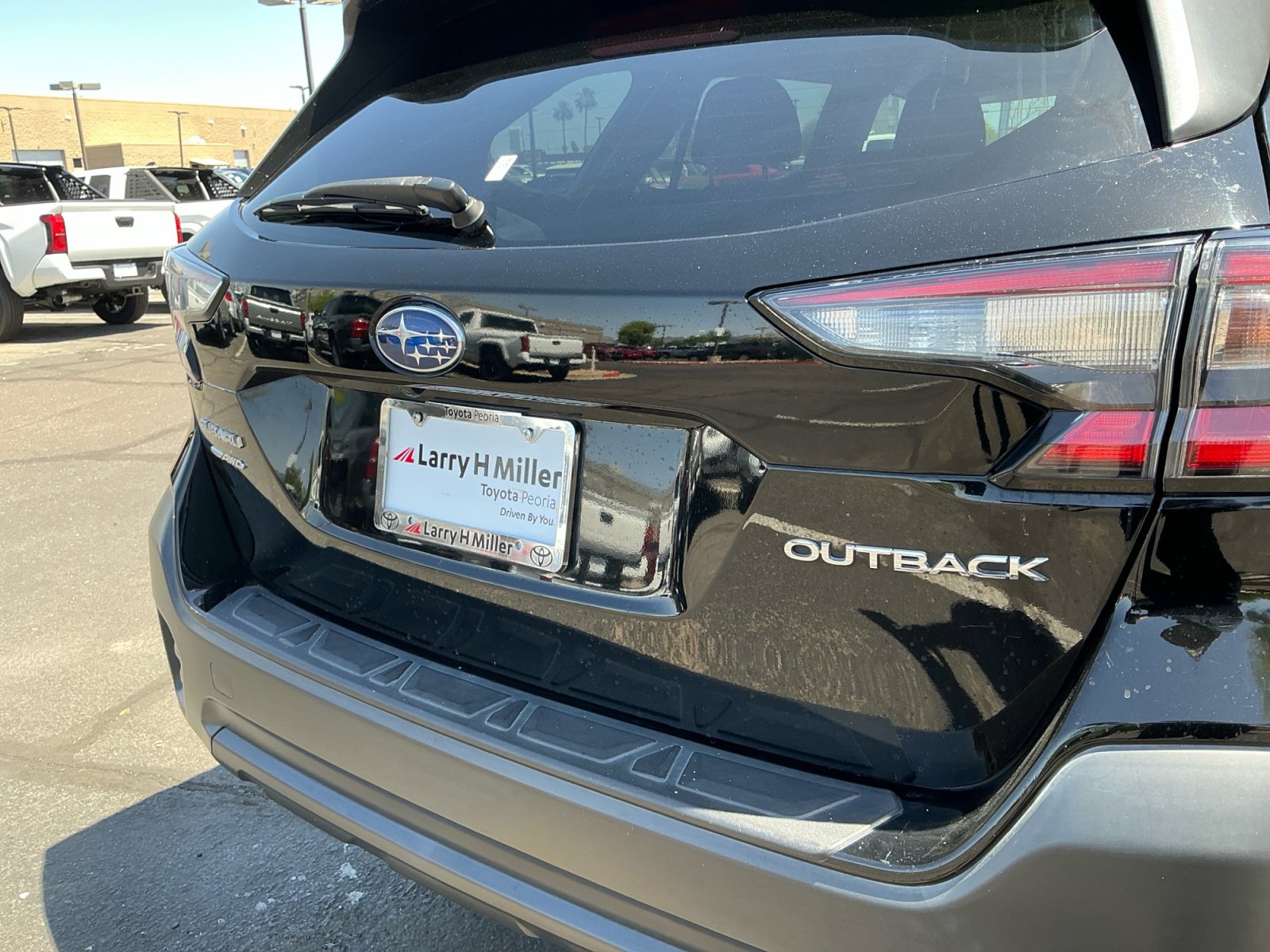 Used 2020 Subaru Outback Premium AWD/4WD image 24