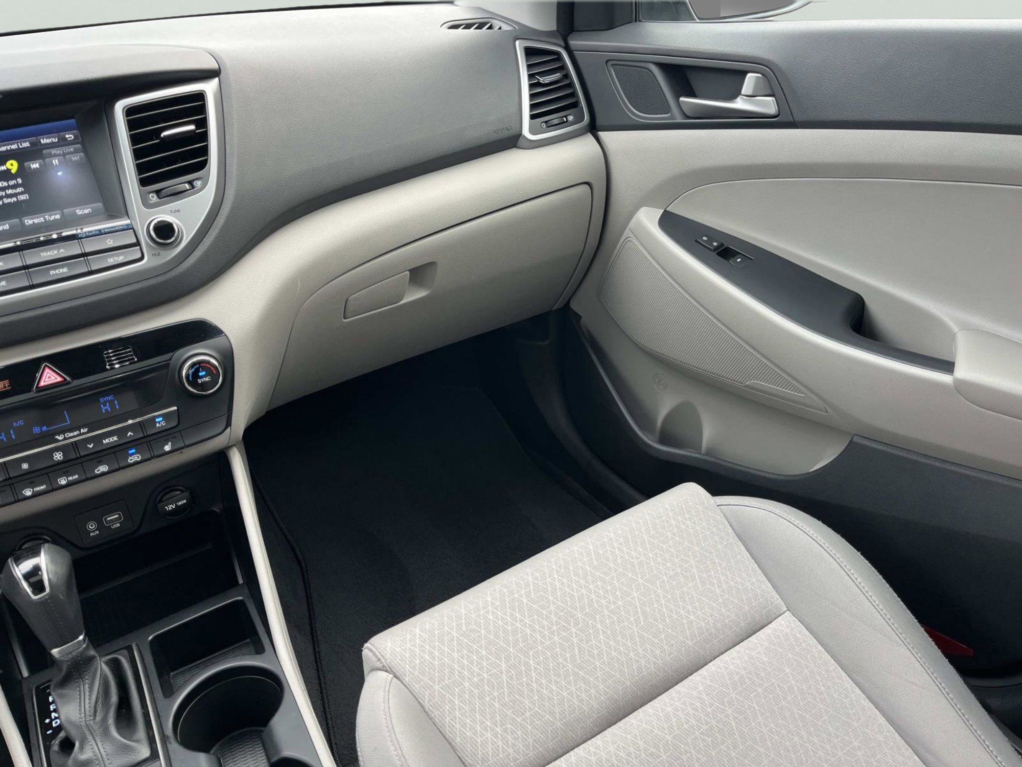 Used 2018 Hyundai Tucson Value image 11