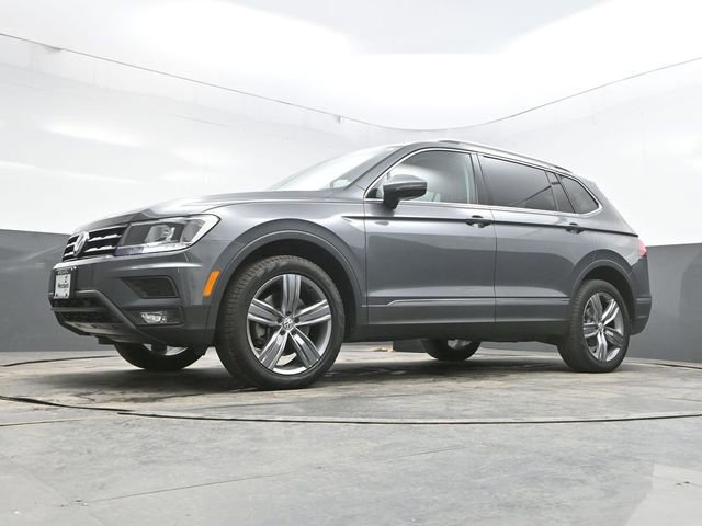Used 2020 Volkswagen Tiguan SEL w/ 3rd Row Seat Package image 53