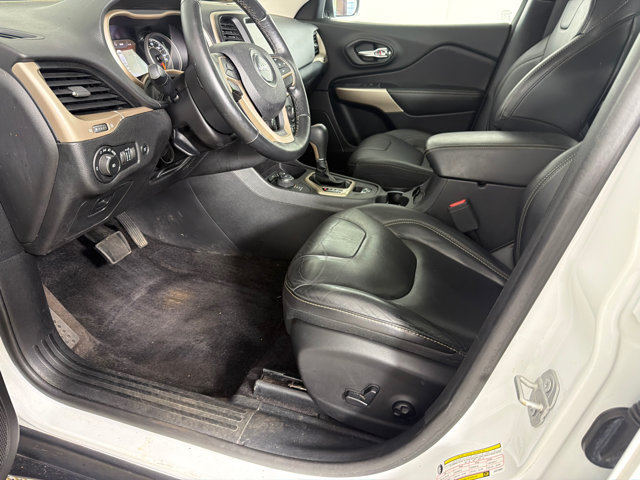 Used 2018 Jeep Cherokee Limited AWD/4WD image 11