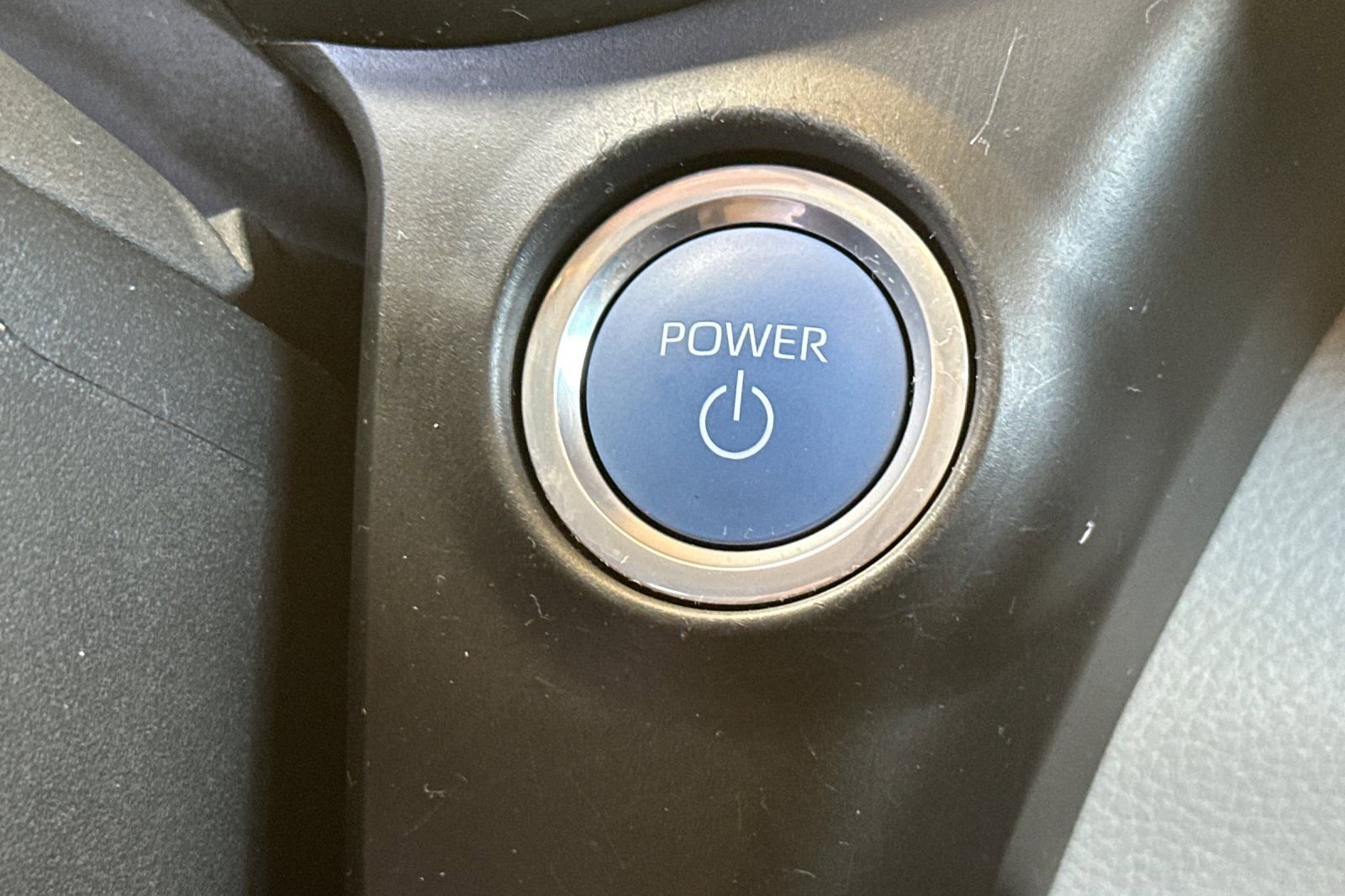 Certified 2022 Toyota Sienna XLE FWD image 28