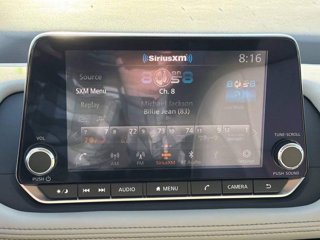 Used 2023 Nissan Rogue SL image 28