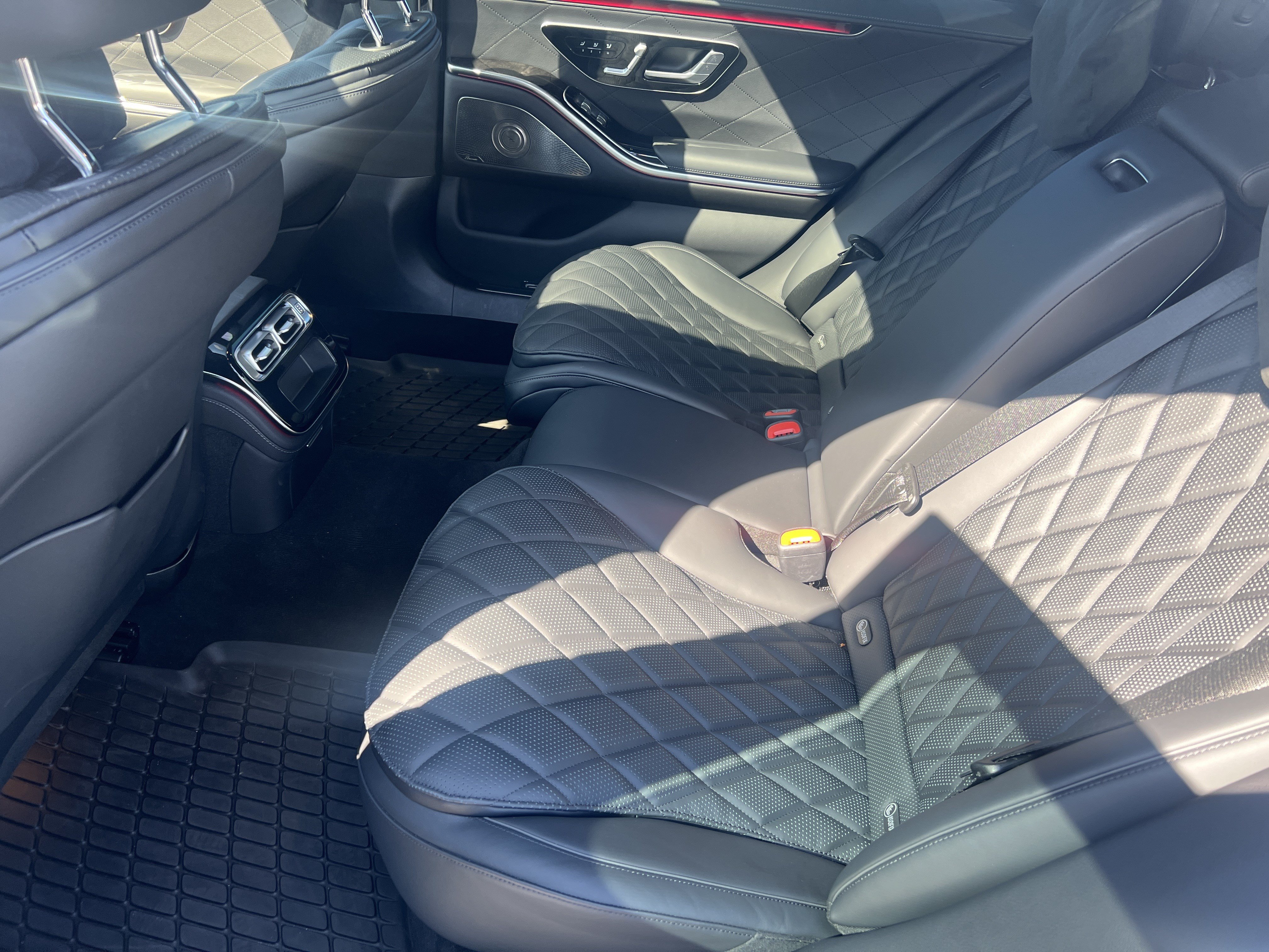 Certified 2024 Mercedes-Benz S 580 4MATIC Sedan image 33