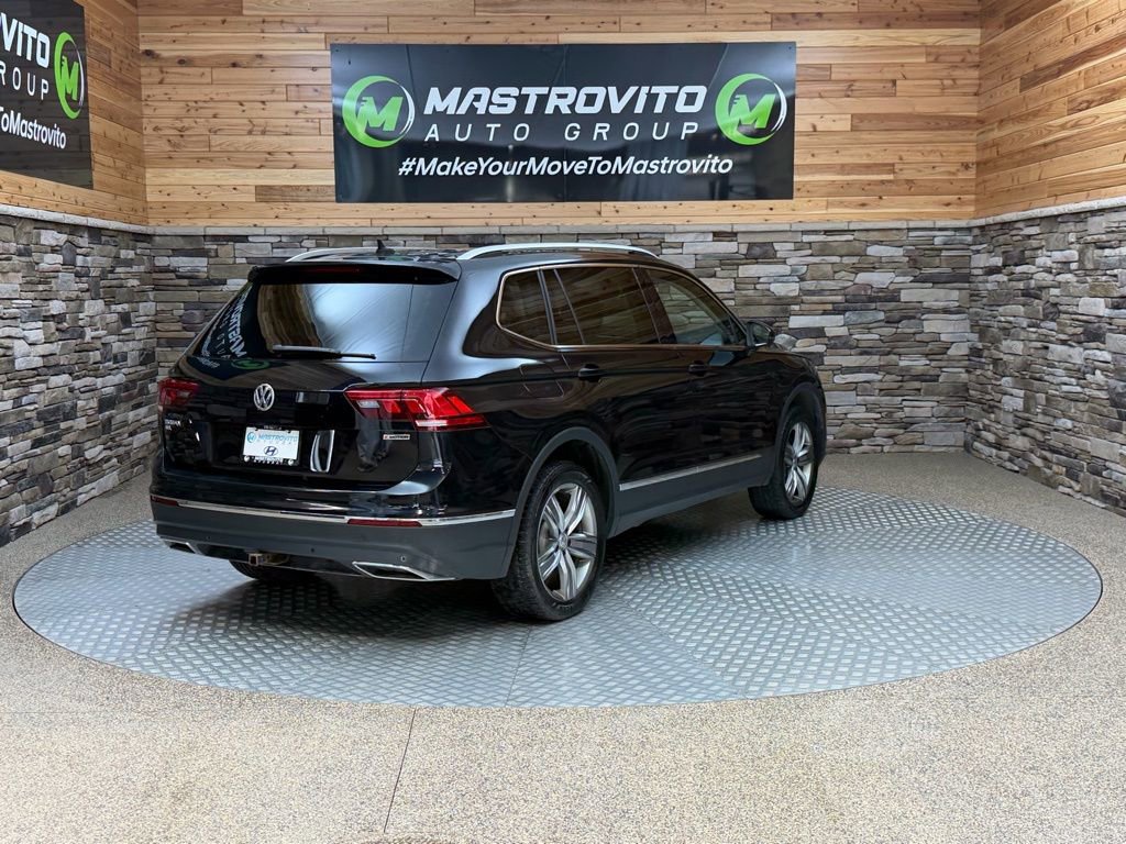Used 2020 Volkswagen Tiguan SEL image 9