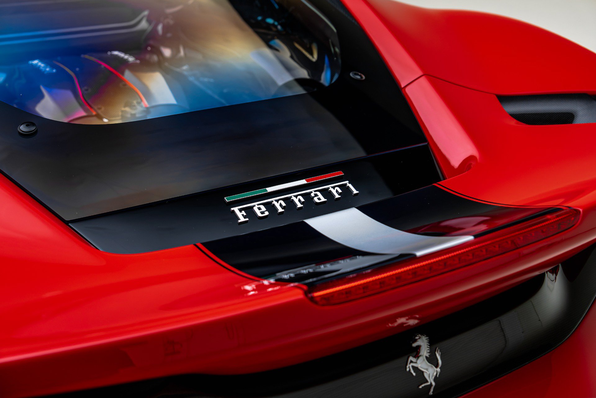 Used 2019 Ferrari 488 Pista Coupe RWD image 28