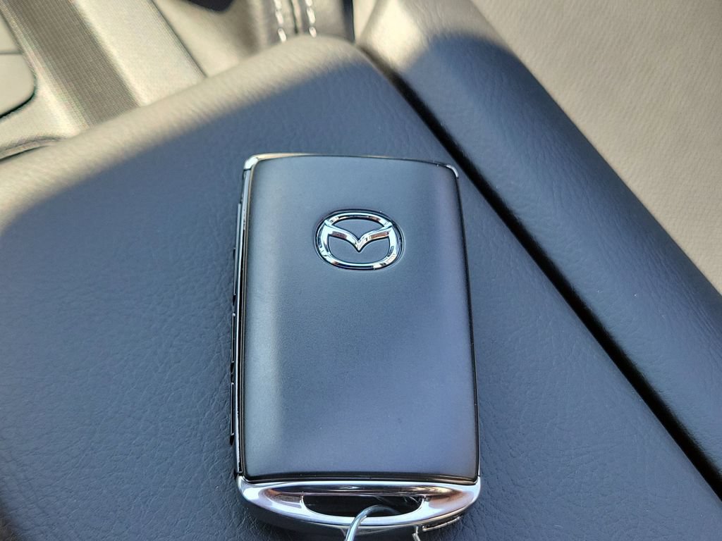 New 2026 MAZDA MX-5 Miata RF Grand Touring RWD image 33