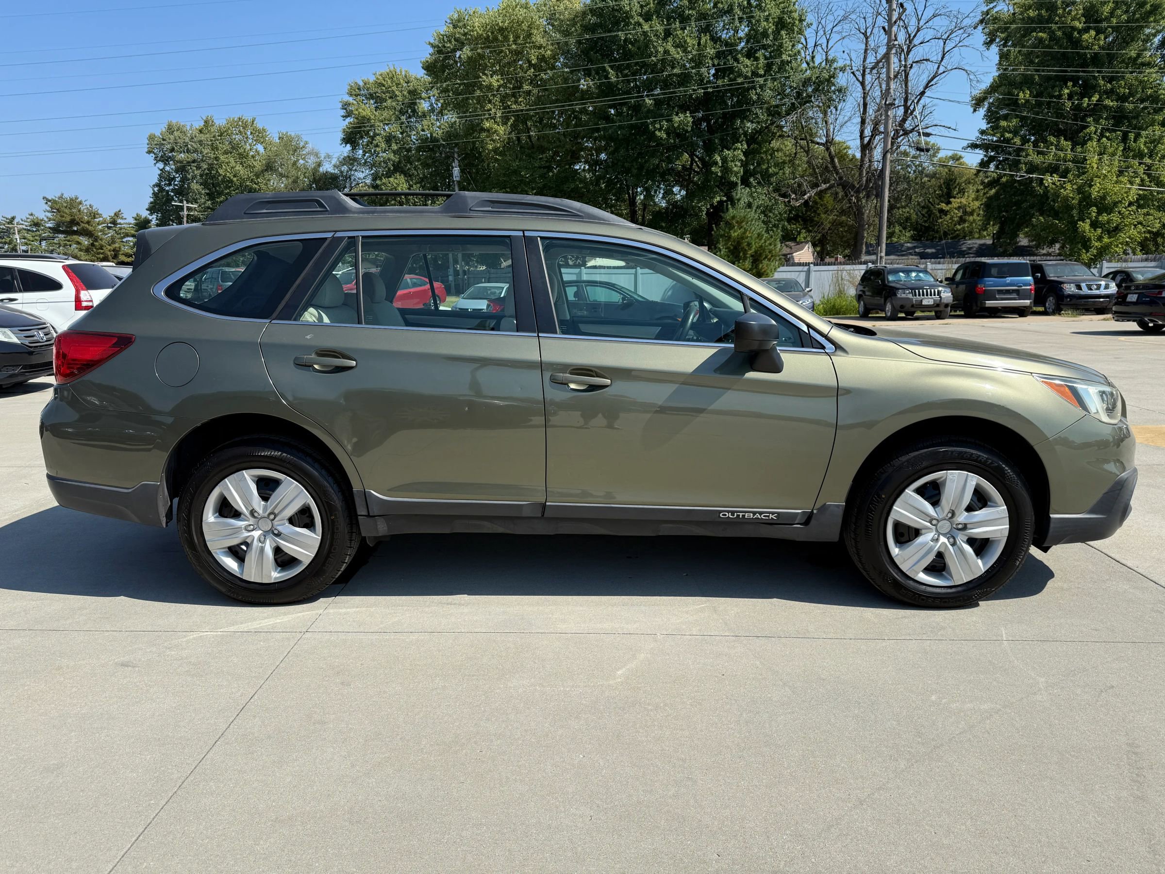 Used 2016 Subaru Outback 2.5i image 4