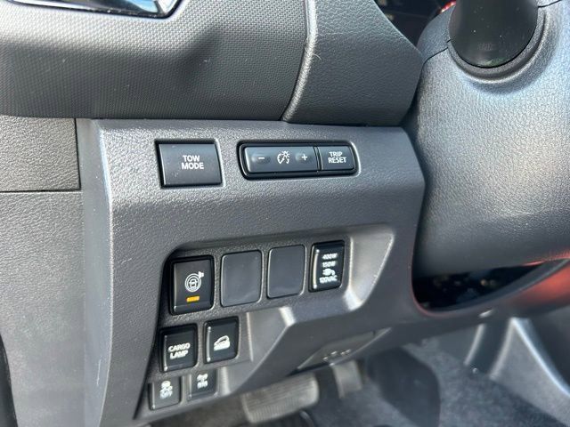 Used 2023 Nissan Frontier PRO-4X w/ Pro Convenience Package AWD/4WD image 27