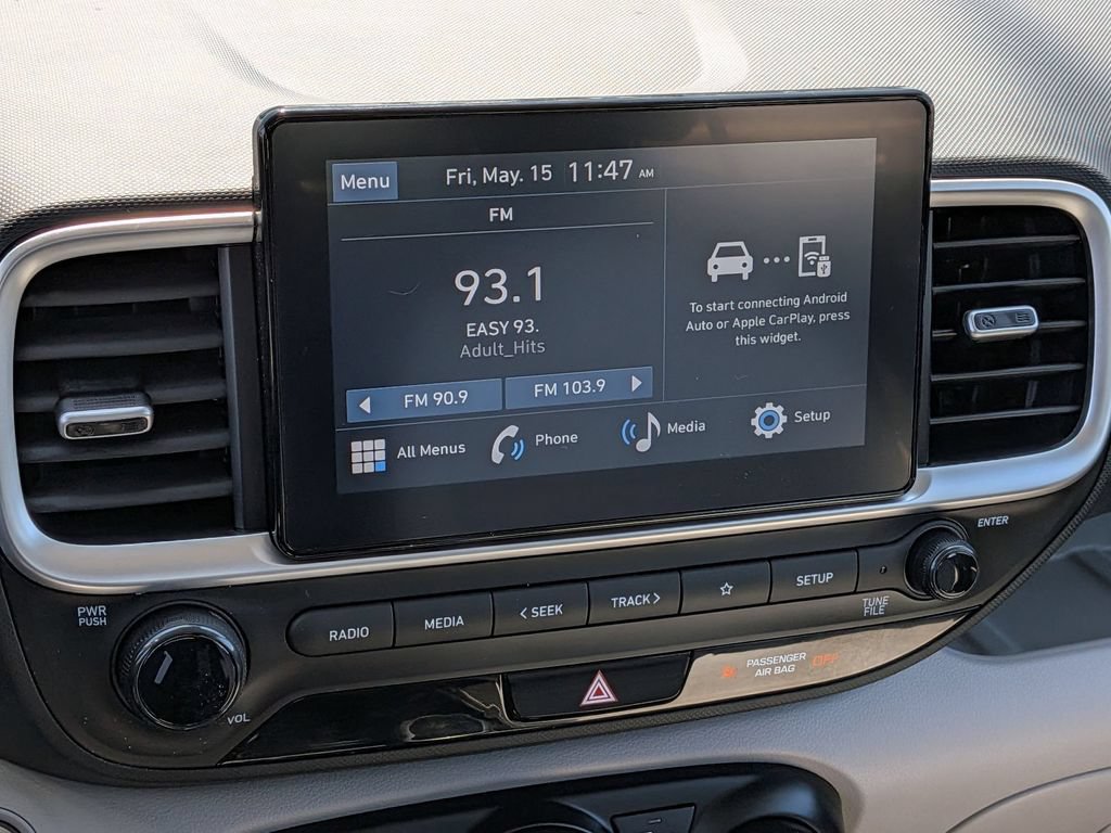 Used 2025 Hyundai Venue SEL FWD image 18