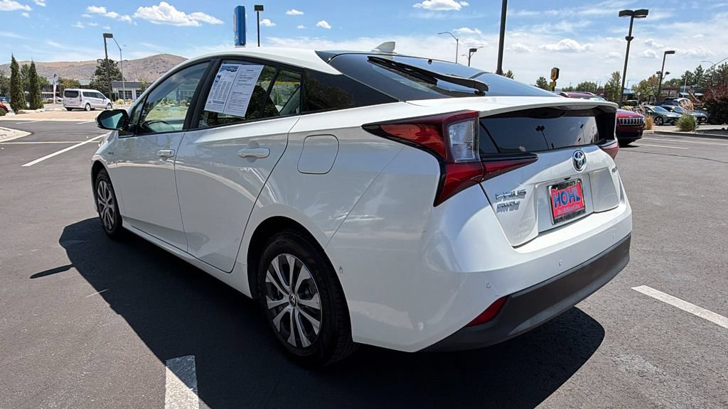 Used 2019 Toyota Prius LE AWD/4WD image 5