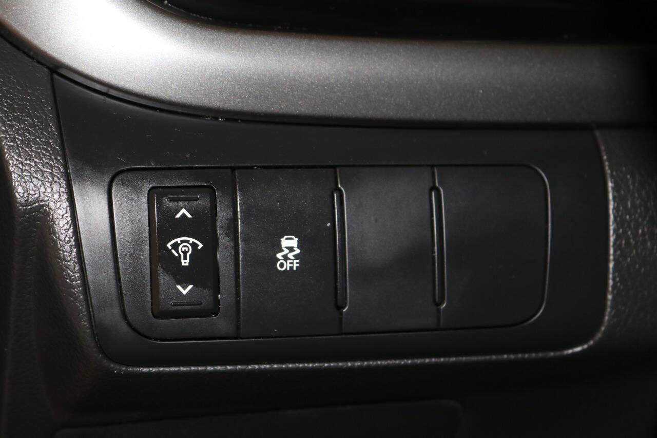 Used 2012 Kia Optima Hybrid FWD image 59